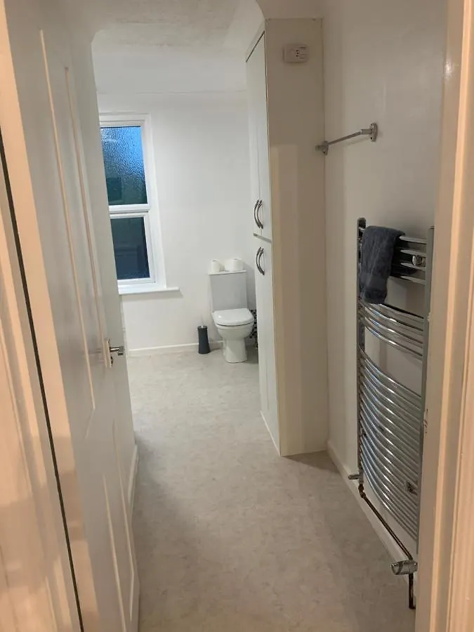 Fantastic Villa Bournemouth - Spa, Parking, Garden Holiday home