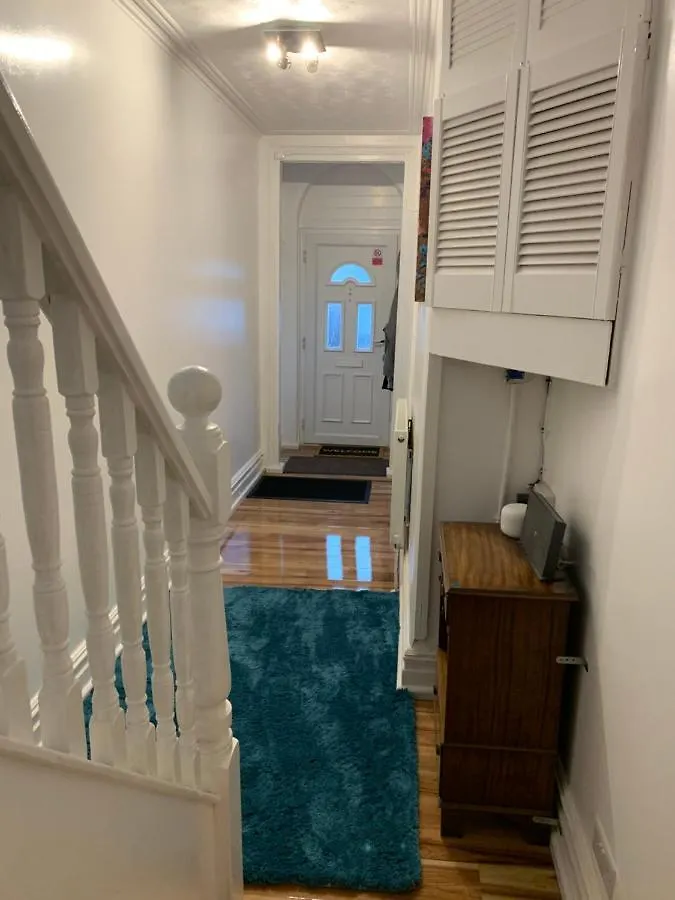 Fantastic Villa Bournemouth - Spa, Parking, Garden Holiday home